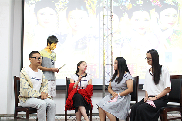 永利官网成功举办“演绎青春，心花怒放”心理剧比赛