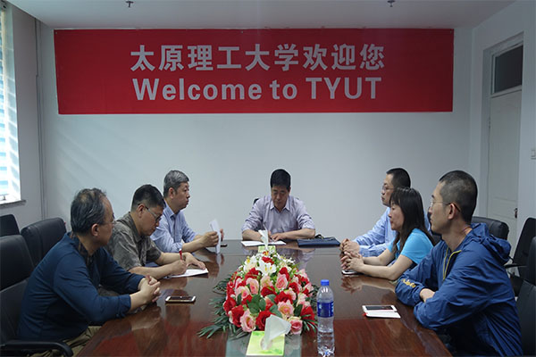 永利官网传达学校“维护核心、见诸行动”主题教育动员会议精神 永利官网传达学校“维护核心、见诸行动”主题教育动员会议精神