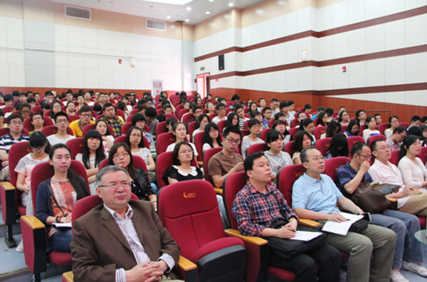 经济管理学院邀请于渤教授来永利官网作报告 经济管理学院邀请于渤教授来永利官网作报告